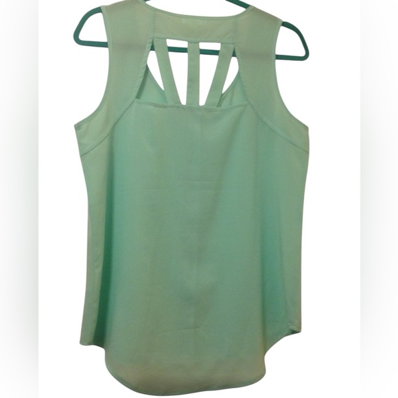 Cute Aqua Top - Picture 3 of 3